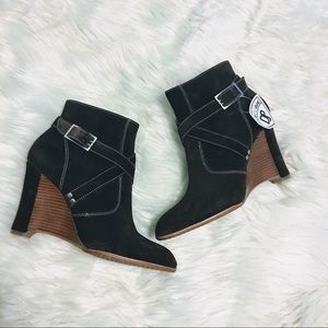 NWT Donald J. Pliner Hannah Expresso Booties 10